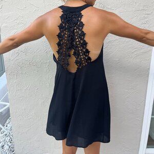 Forever 21: Black Lace Dress